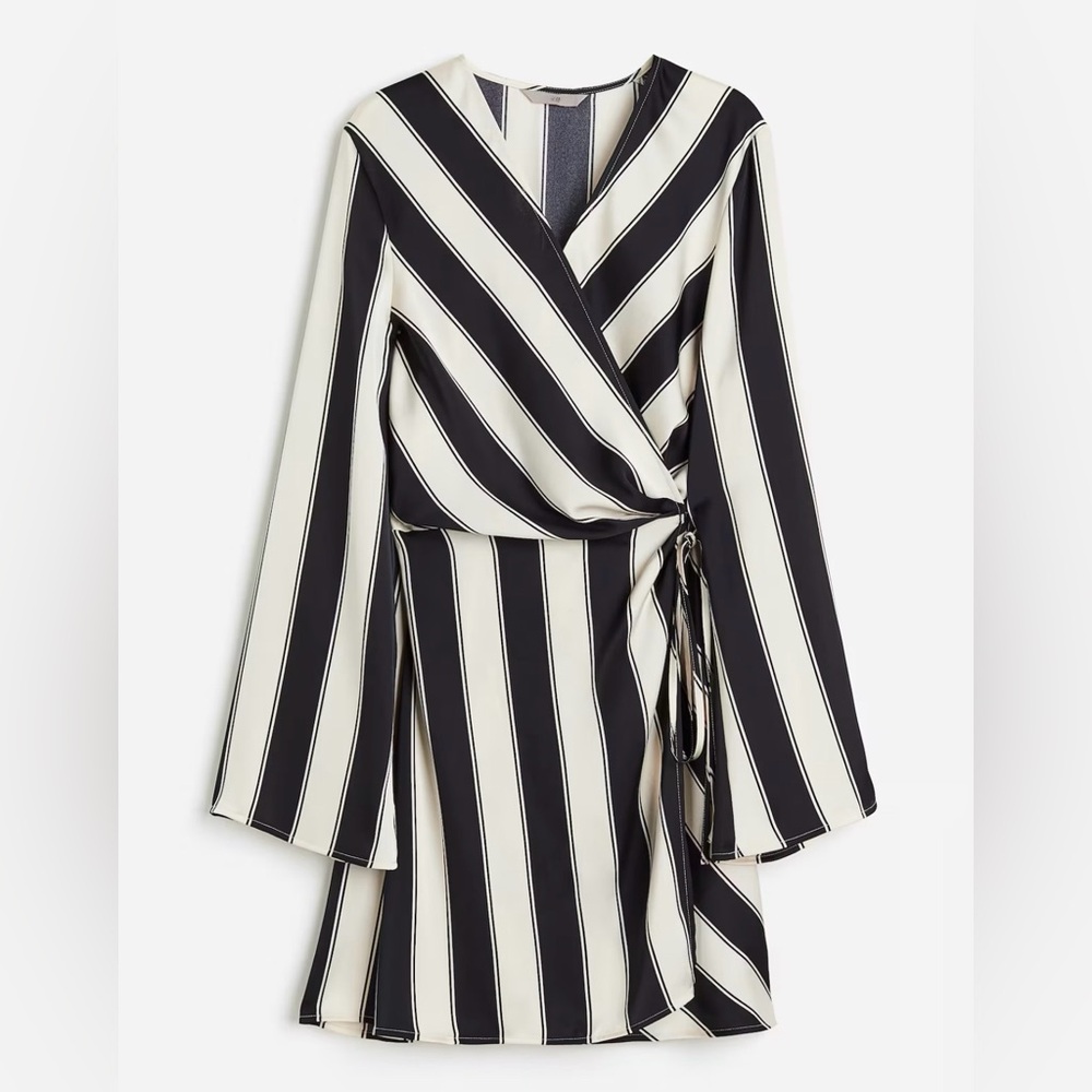 H&M Black and White Wrap Dress!